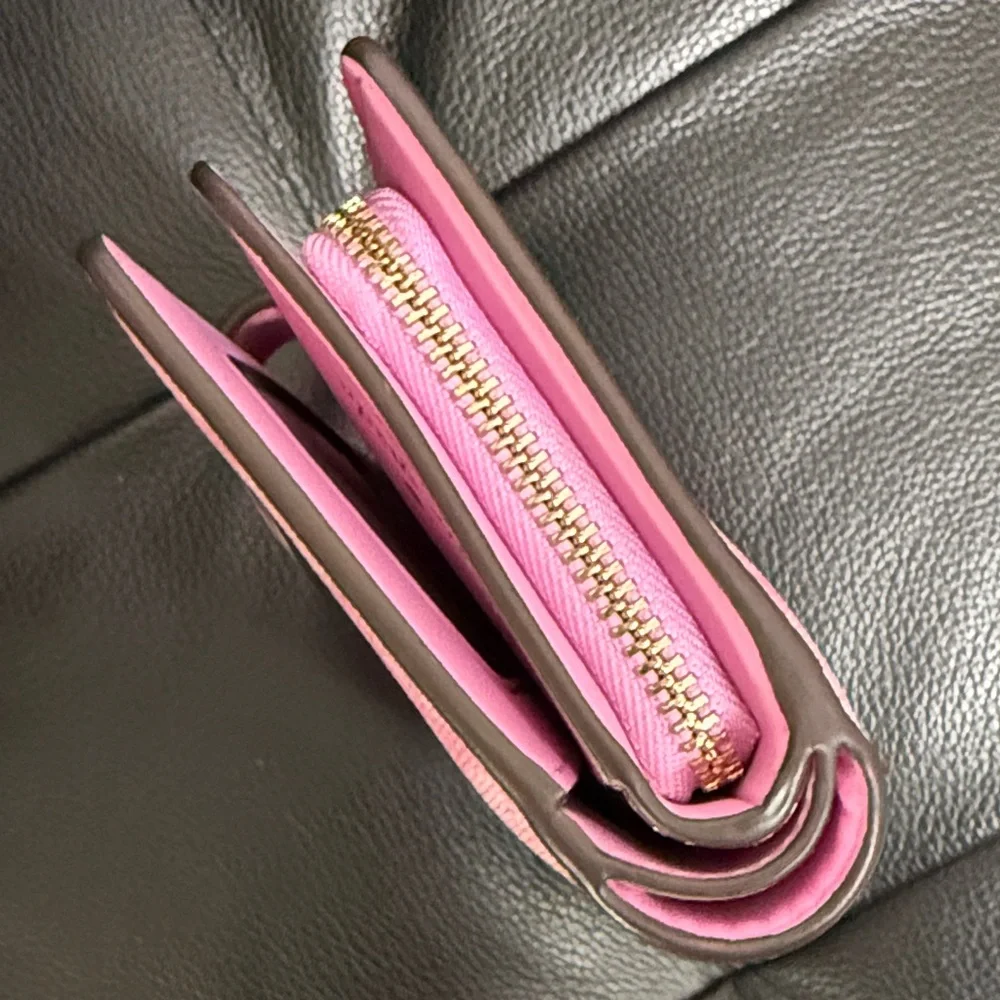 Kate Spade Pink Floral Pattern Spade Wallet - Picture 4 of 15